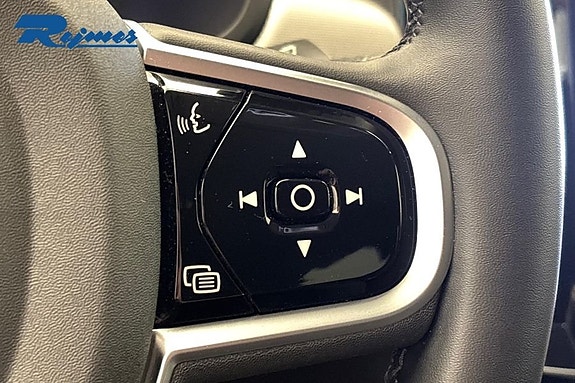 Volvo V90 18 of 25