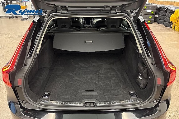 Volvo V90 15 of 25