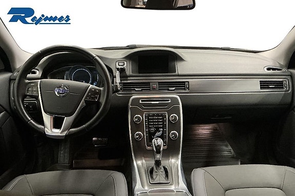 Volvo XC70 7 of 18