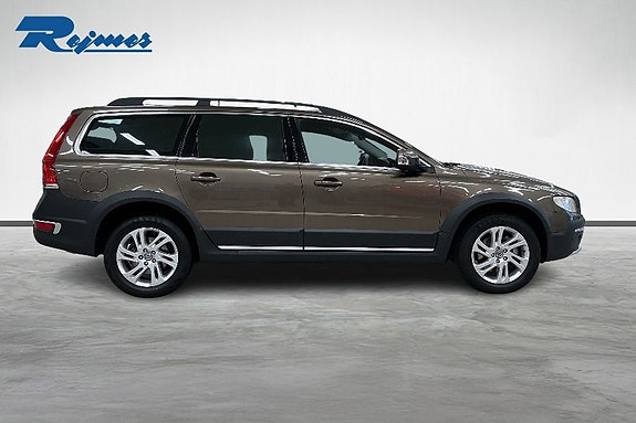 Volvo XC70 16 of 18