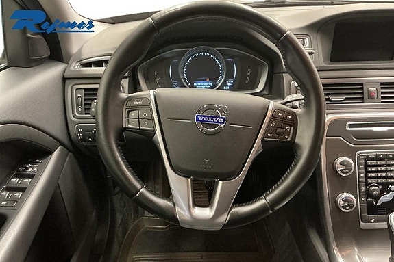 Volvo XC70 8 of 18
