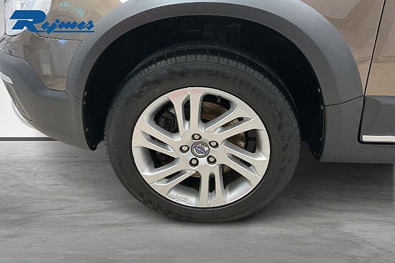 Volvo XC70 15 of 18