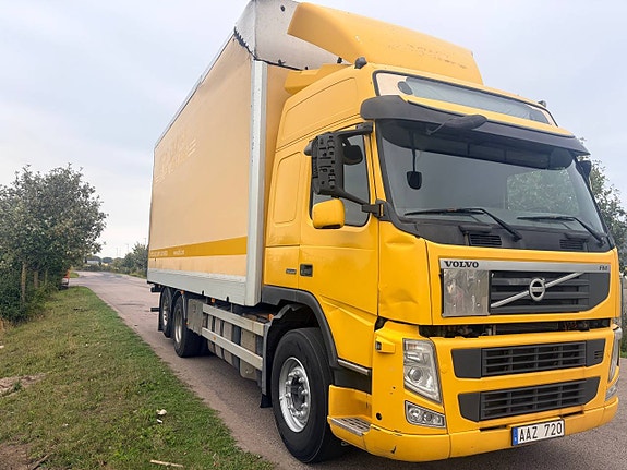 Volvo FM 2 of 12