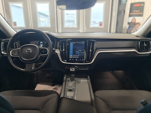 Volvo V60 9 of 19