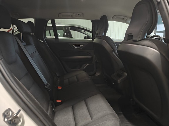 Volvo V60 18 of 19