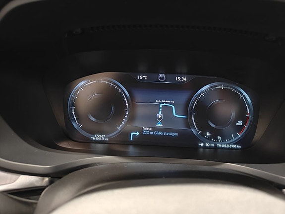 Volvo V60 11 of 19