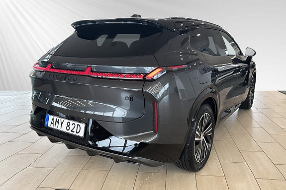 Lynk & Co 08 4 of 30