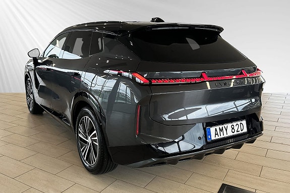 Lynk & Co 08 3 of 30