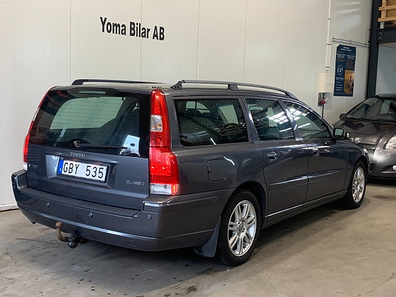 Volvo V70 9 of 16
