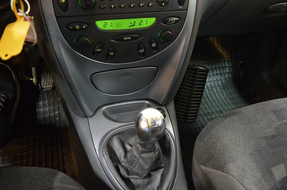 Citroen C5 11 of 13