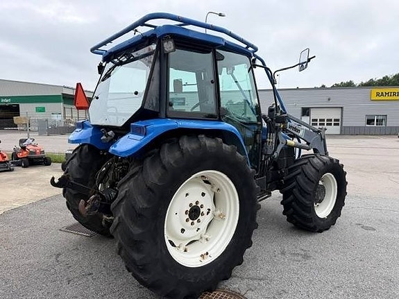 New Holland TL 90 2 of 14