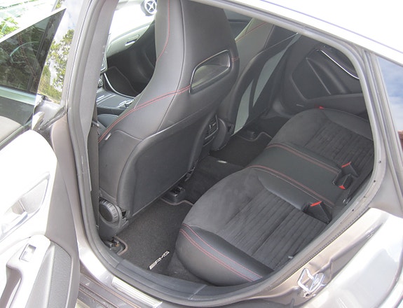 Mercedes-Benz CLA200 d 7 of 7