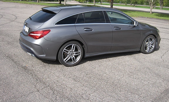 Mercedes-Benz CLA200 d 3 of 7