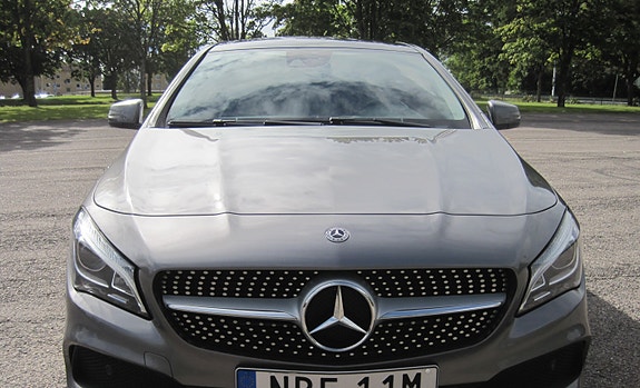 Mercedes-Benz CLA200 d 4 of 7