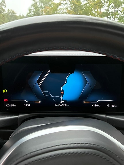 BMW i4 14 of 15