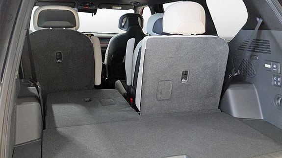Kia EV9 10 of 13