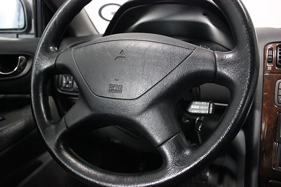 Mitsubishi Galant 15 of 19