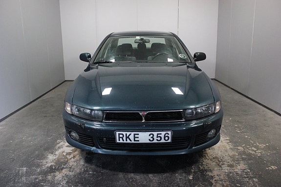 Mitsubishi Galant 5 of 19