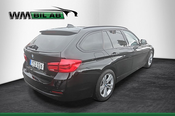 BMW 320d 3 of 4