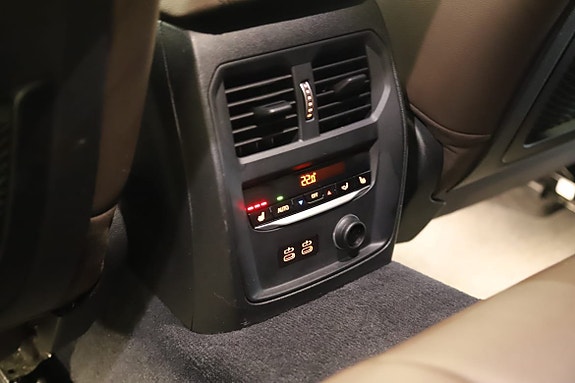BMW 320 16 of 16