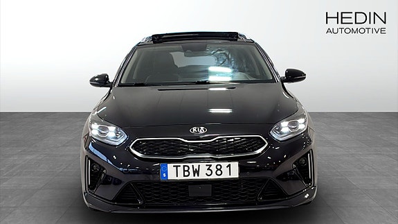 Kia Ceed 8 of 13