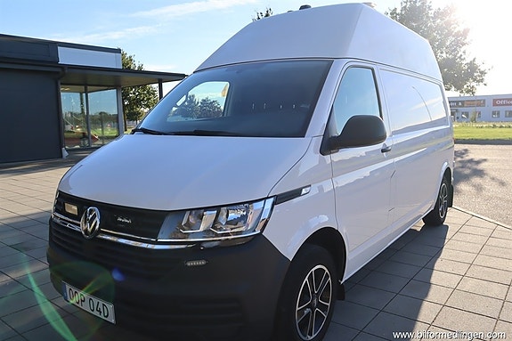 Volkswagen Transporter 2 of 15