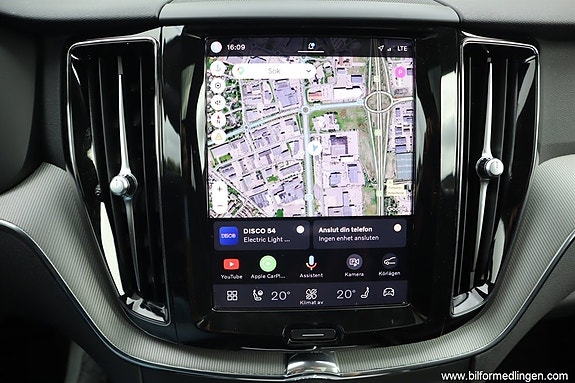 Volvo XC60 18 of 23