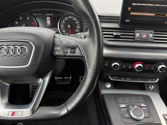 Audi Q5 9 of 21