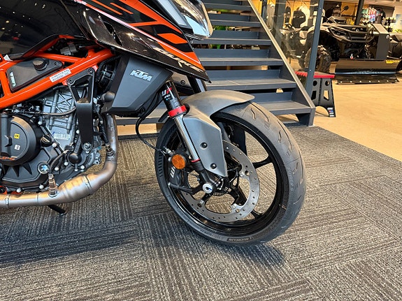 KTM 390 DUKE *DEMO* 0% ränta 38mån 6 of 8