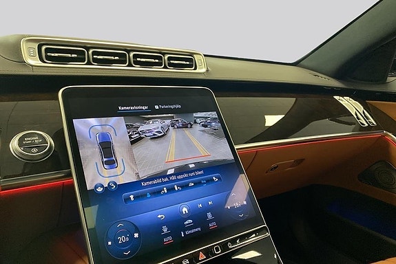 Mercedes-Benz S580 13 of 14