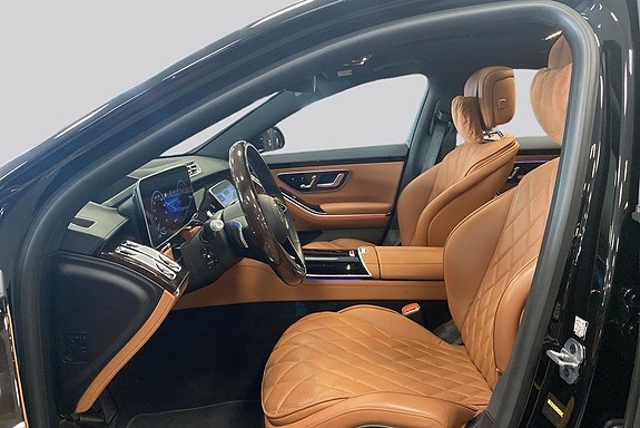 Mercedes-Benz S580 8 of 14