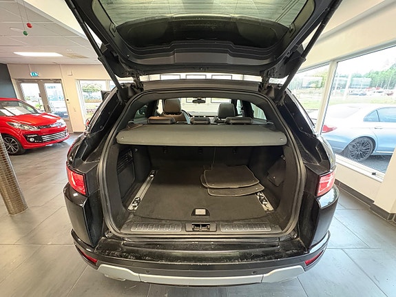 Land Rover Range Rover Evoque 17 of 20