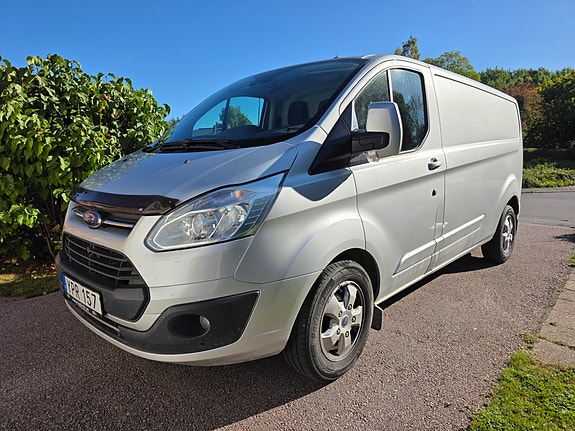 Ford Transit Custom 5 of 8