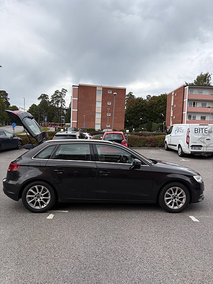 Audi A3 7 of 17