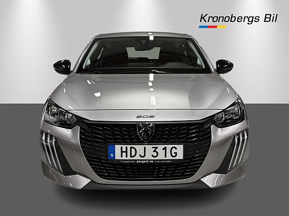 Peugeot 208 2 of 18