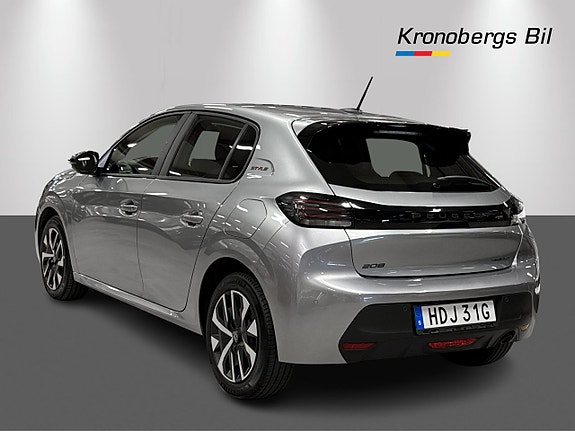 Peugeot 208 6 of 18