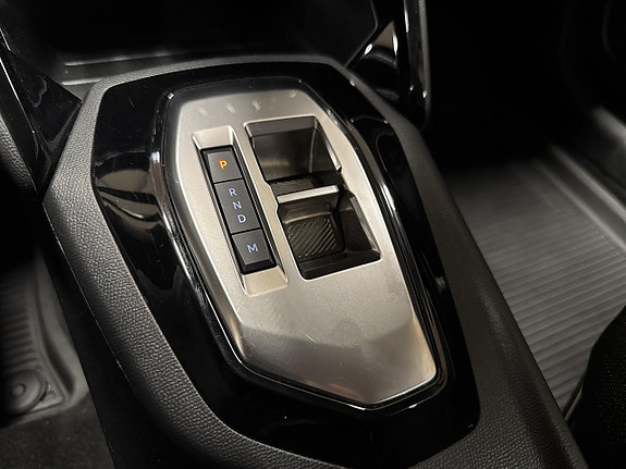 Peugeot 208 13 of 18