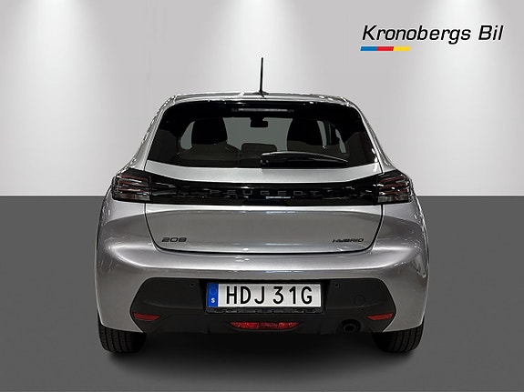 Peugeot 208 5 of 18