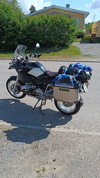 BMW R 1200 GS 2 of 7