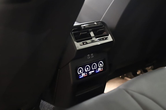 BMW 550e 12 of 13