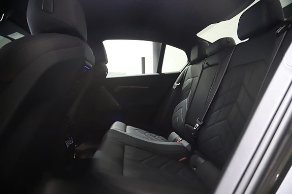 BMW 550e 11 of 13