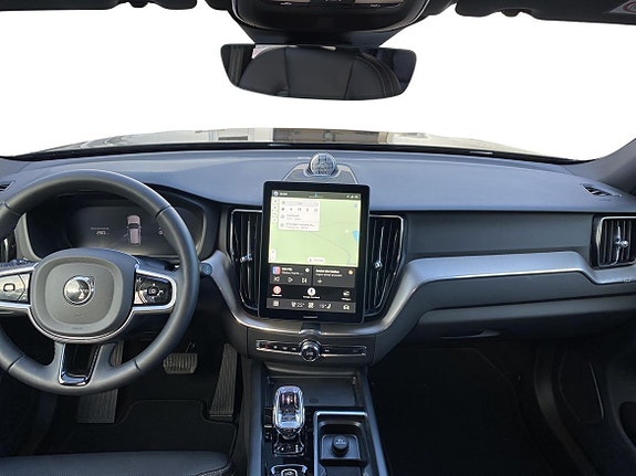Volvo XC60 8 of 14