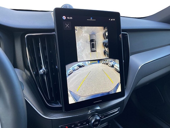 Volvo XC60 10 of 14