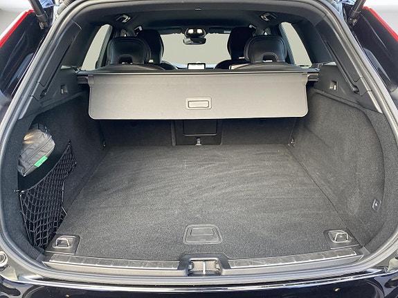 Volvo XC60 13 of 14