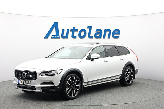 Volvo V90 Cross Country 4 of 30