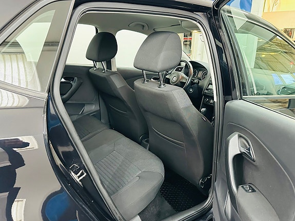 Volkswagen Polo 15 of 21