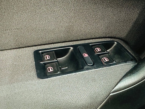 Volkswagen Polo 21 of 21