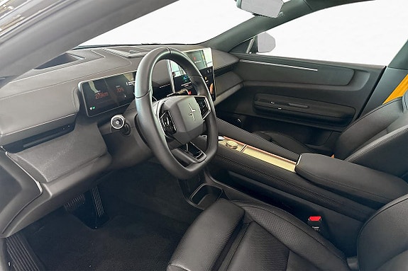 Polestar 4 11 of 30
