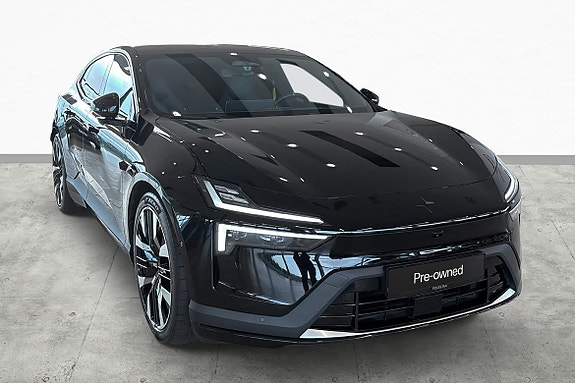 Polestar 4 10 of 30