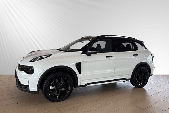 Lynk & Co 01 2 of 30